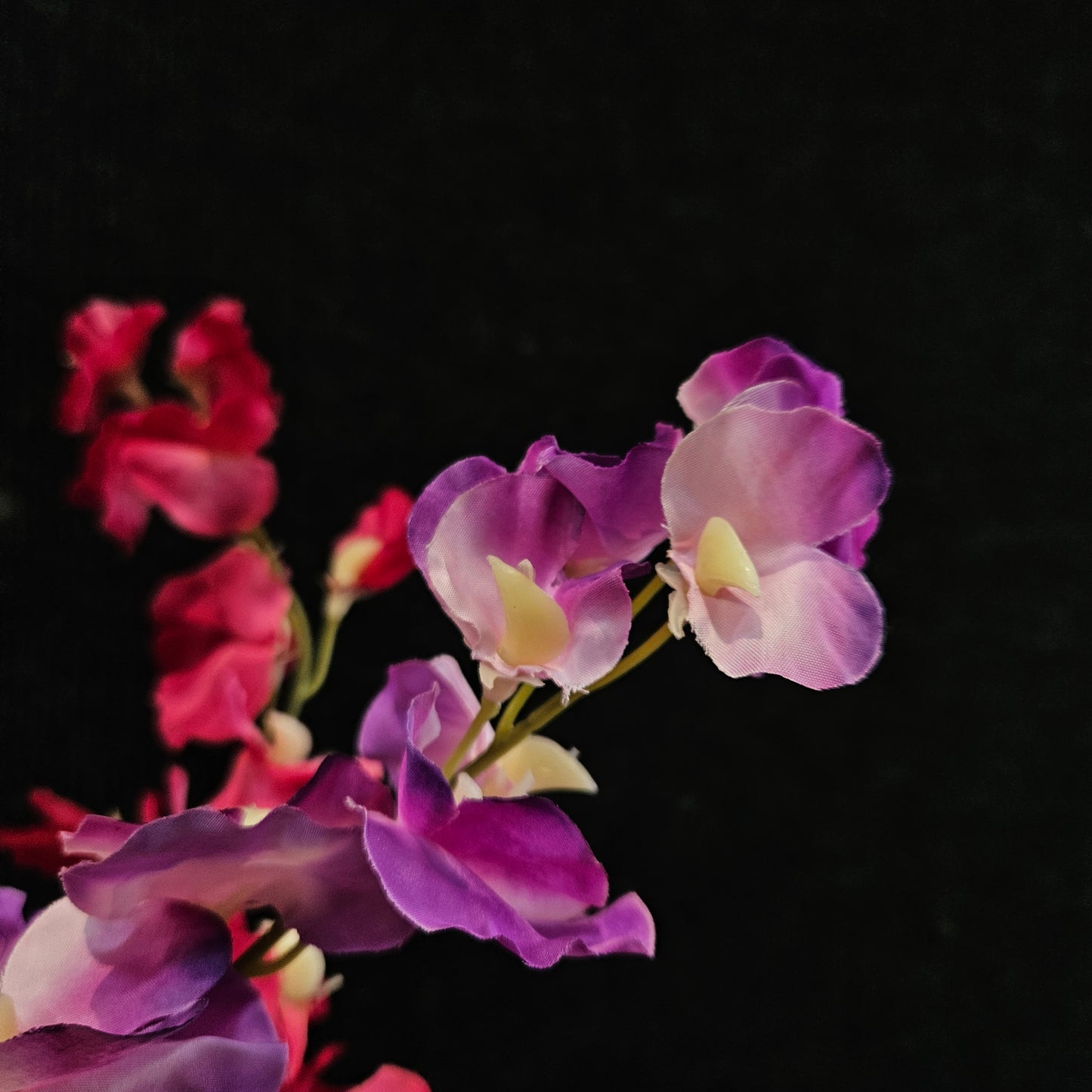 Artificial sweet pea banquet floweral stick to bring attractive elegant look to your Home,Garden & Office
