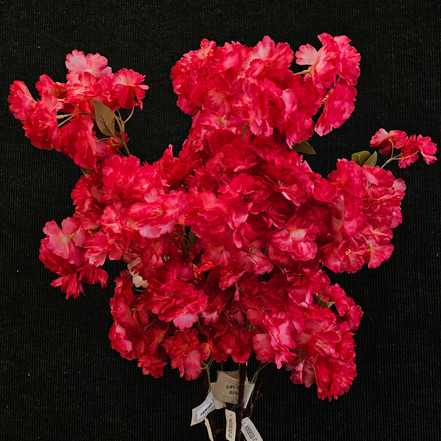 Carnation artificial banquet floweral stick to bring attractive elegant look to your home & Garden