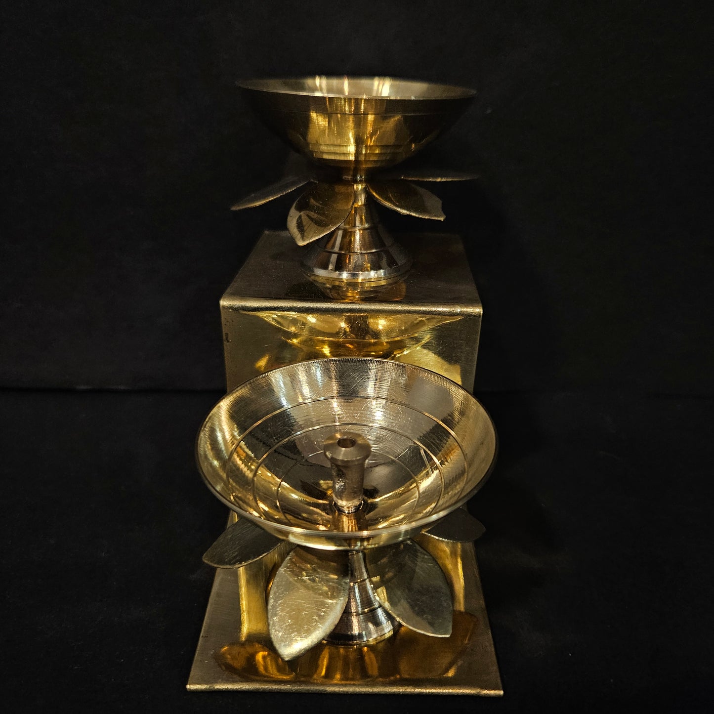 Delights Steps Brass Deepa Stand for Puja & Gifting