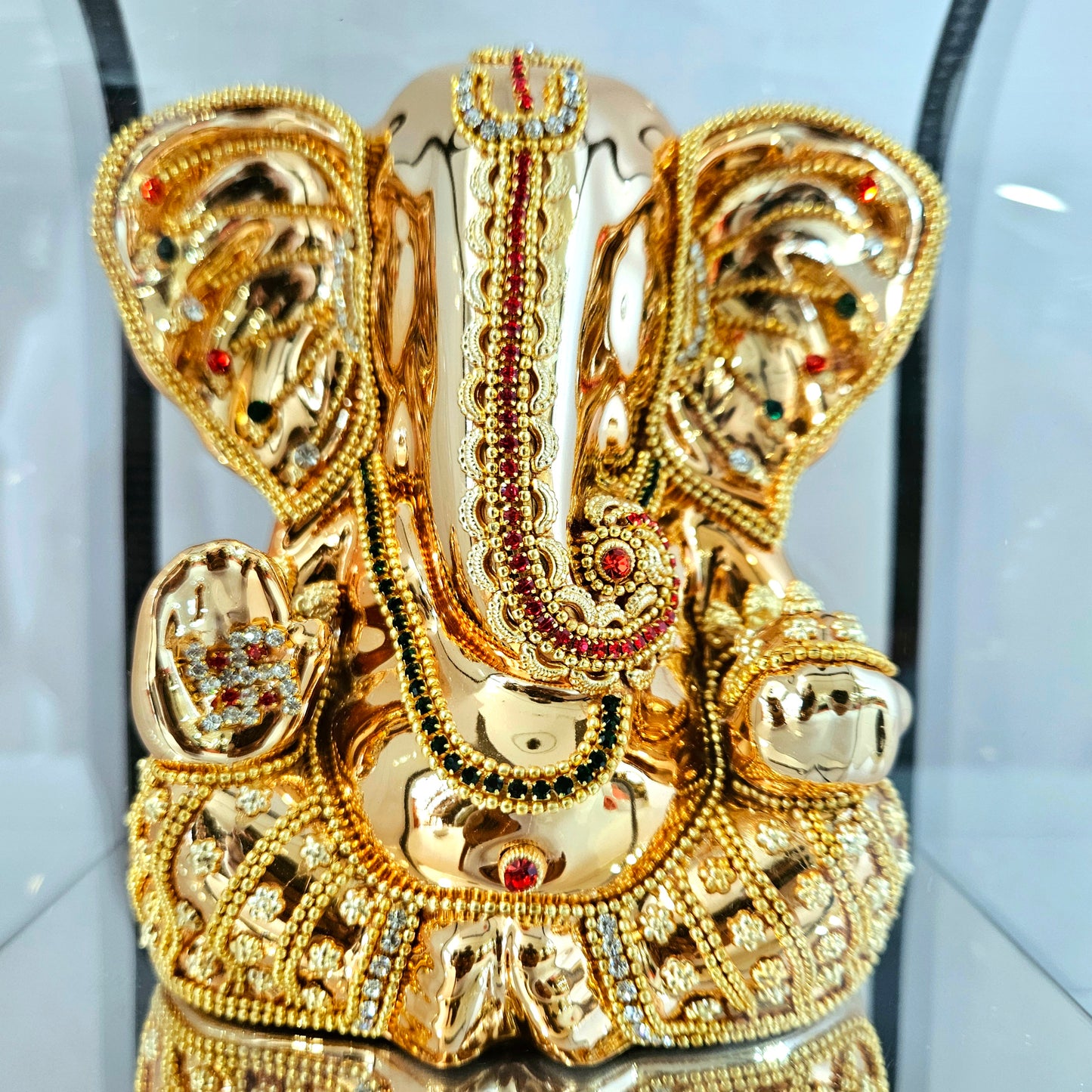 Imported 24carat Gold Plated Cabin Idol with stones Decorated of Ganesha with Full Decorate for Puja Room Or Home Decor