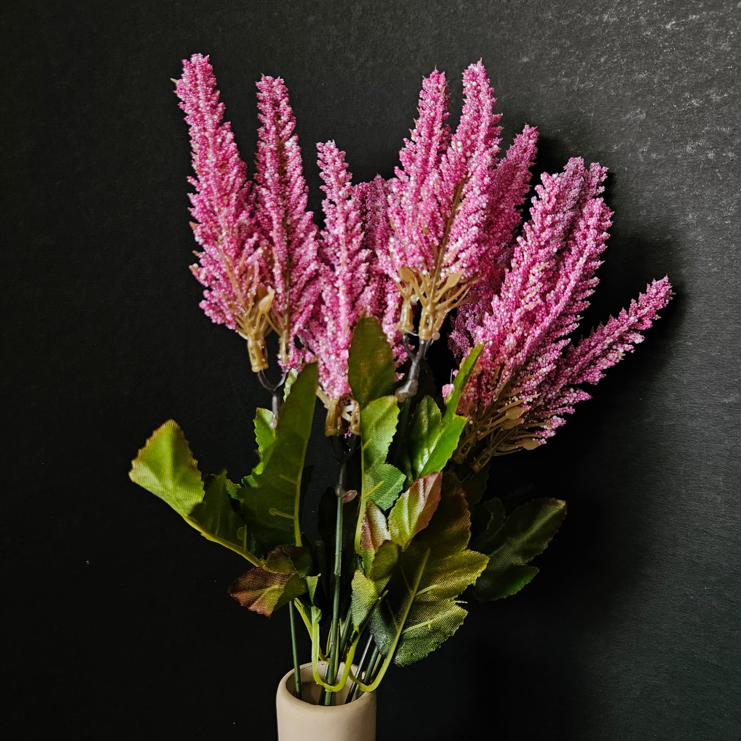 Amaranth artificial banquet floweral bunch to bring elegant look to your home & Office