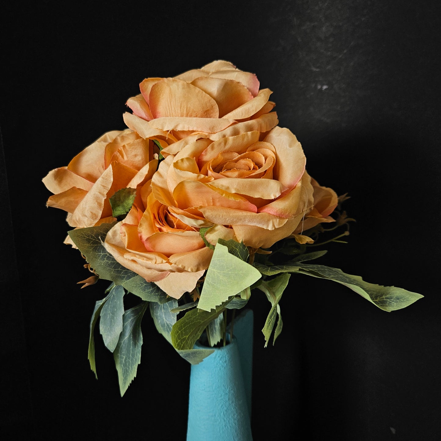 Artificial banquet rose Flower bunch to bring elegant look to your home & Office