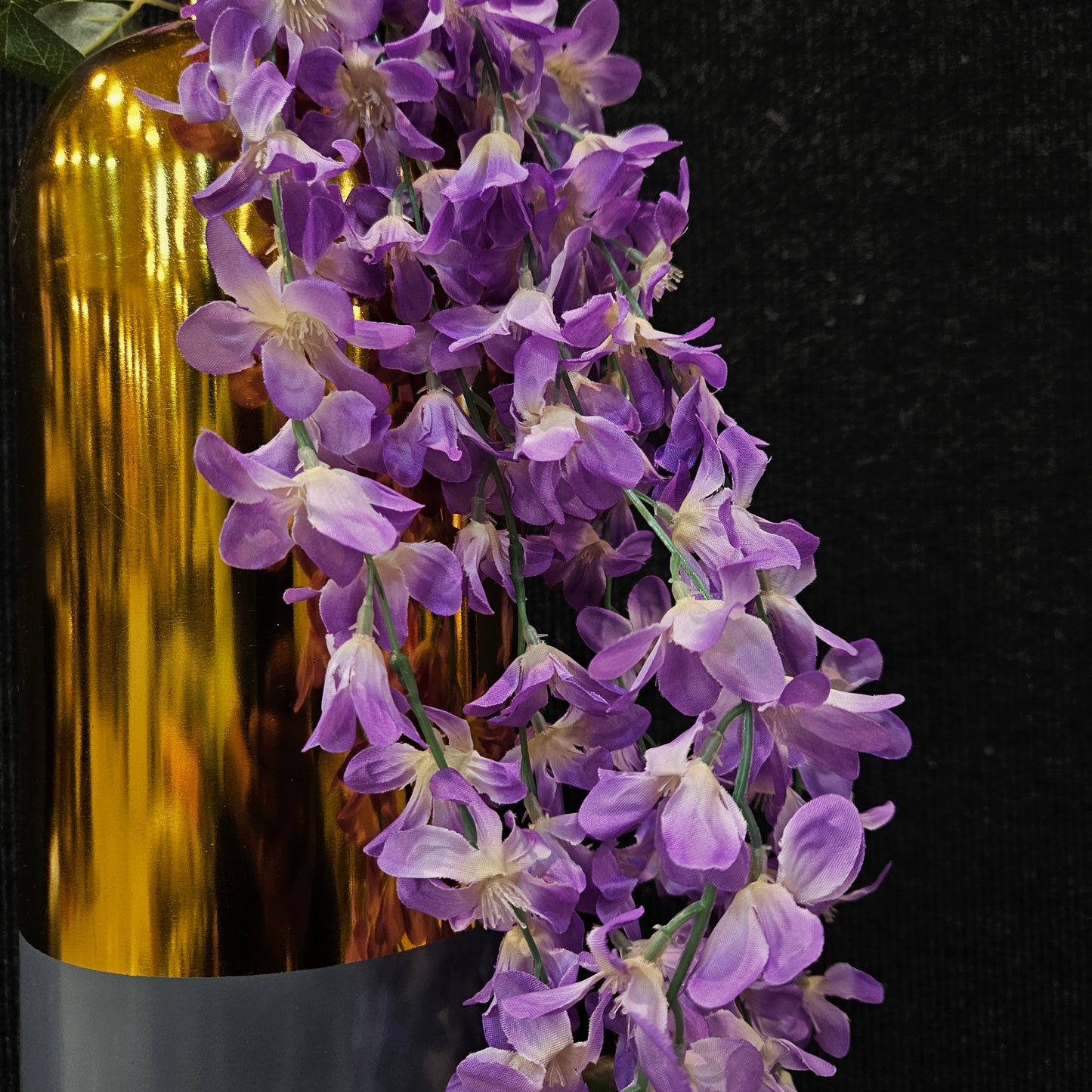 Wisteria Artificial banquet floweral stick to bring attractive elegant look to your home & Office