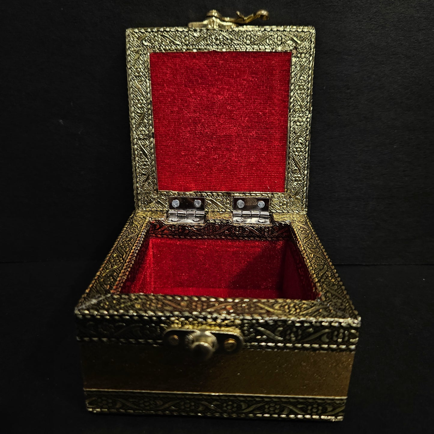 Design Modern Handicraft Jewelry Box and Wedding Box for Women Jewellery Vanity Box
