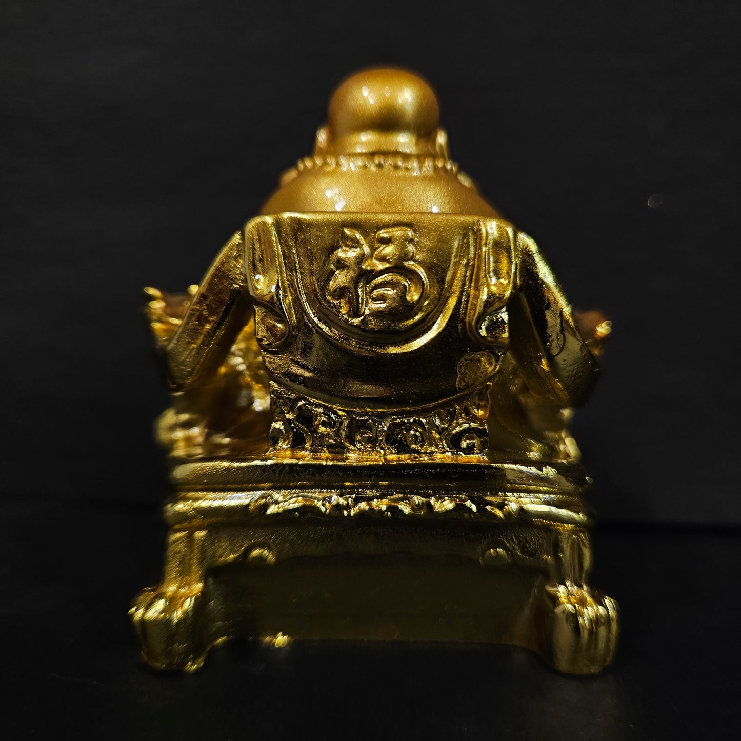Feng Shui Vastu Sitting Laughing Buddha Idol, Standard, Golden, 1 Piece