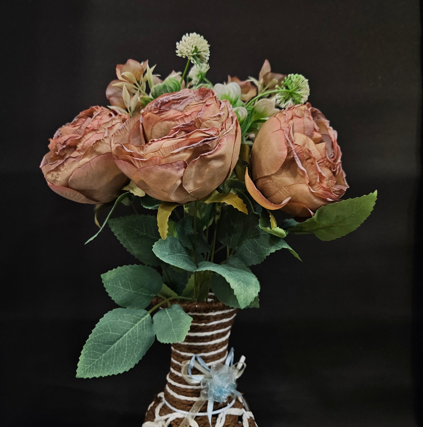 Artificial big size rose Flower bunch for Home,Garden & often Decoration