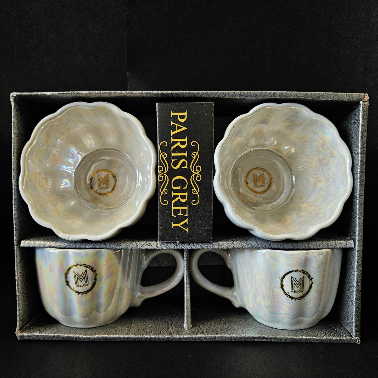 Mellow Paris Grey 2 pieces antique coffee mugs & 2 pieces antique Snacks bowls with premium quality