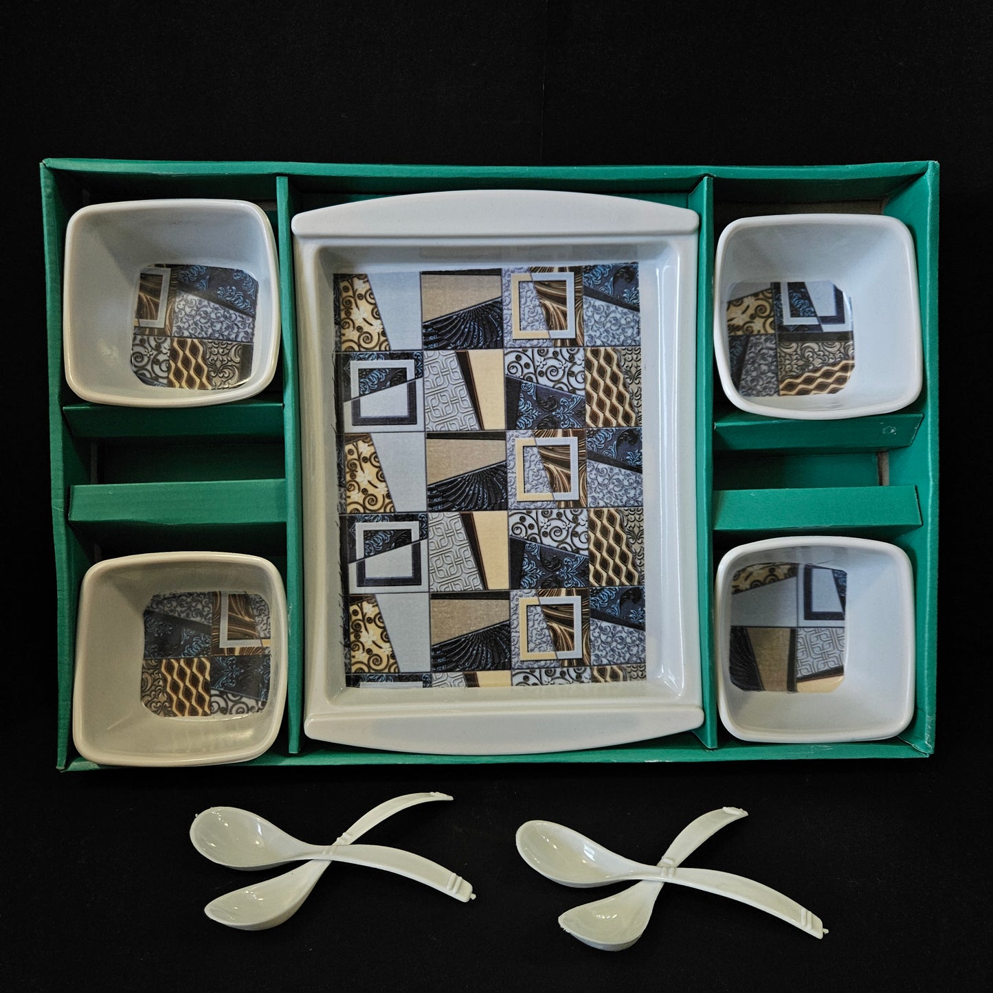 Kanch Punch 4 pieces bowl,4 Spoons & 1 tray set perfect for Return gifting
