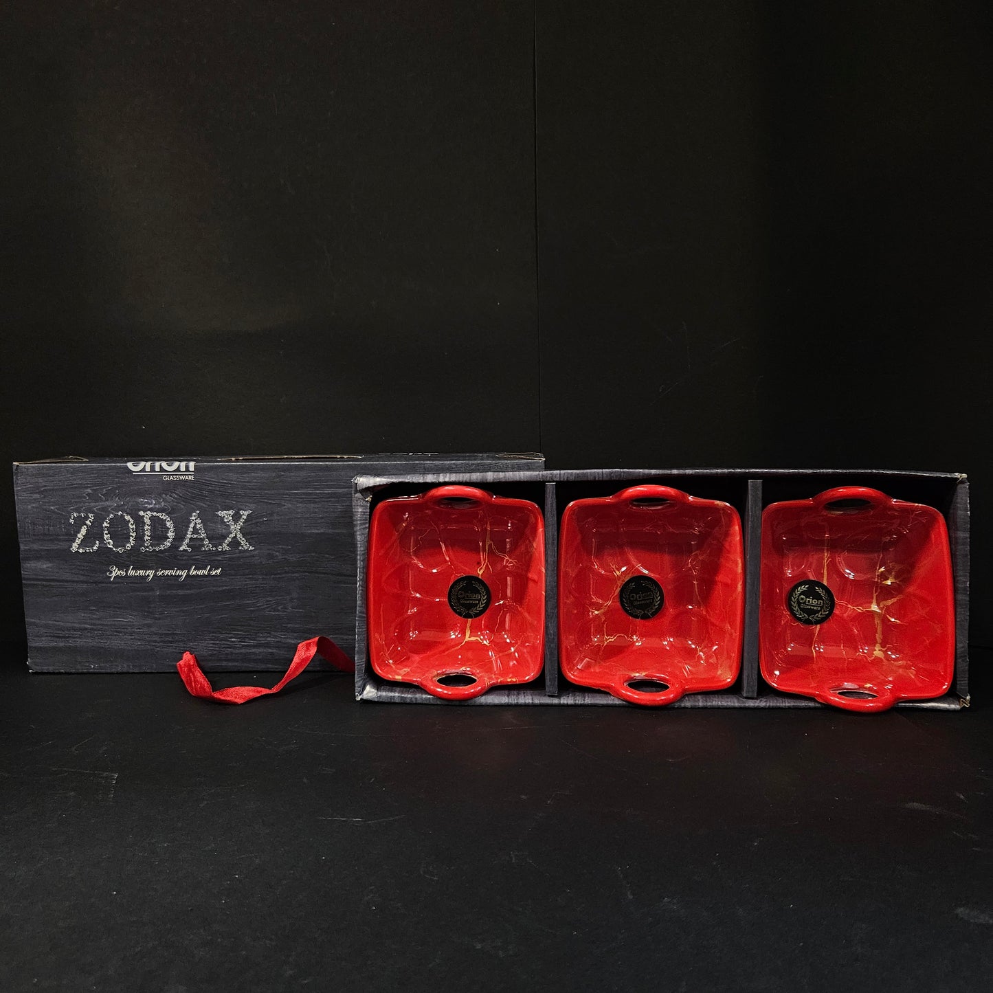 Zodax 3 pieces luxury serving Bowls set