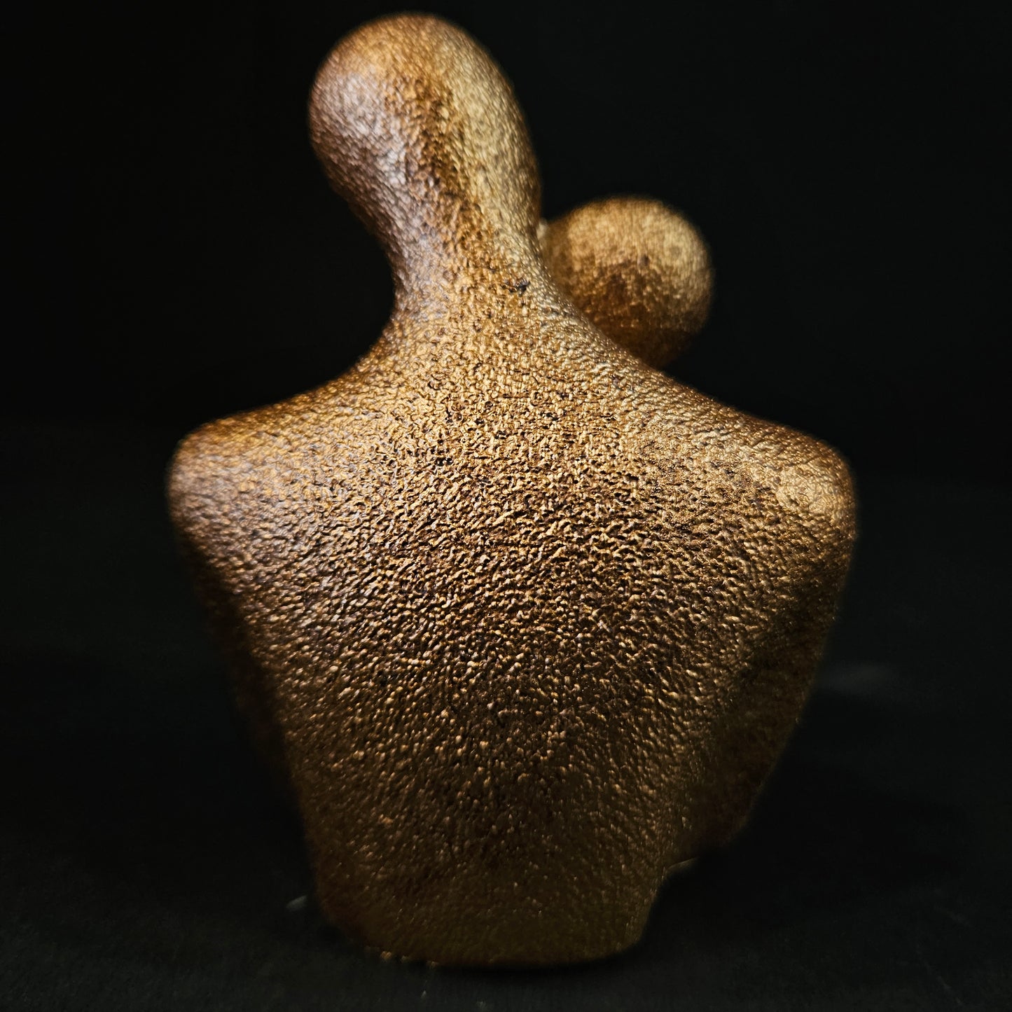 Happy love couples with heart hold posture showpiece Figurine for couples gifting,Anniversary gifting
