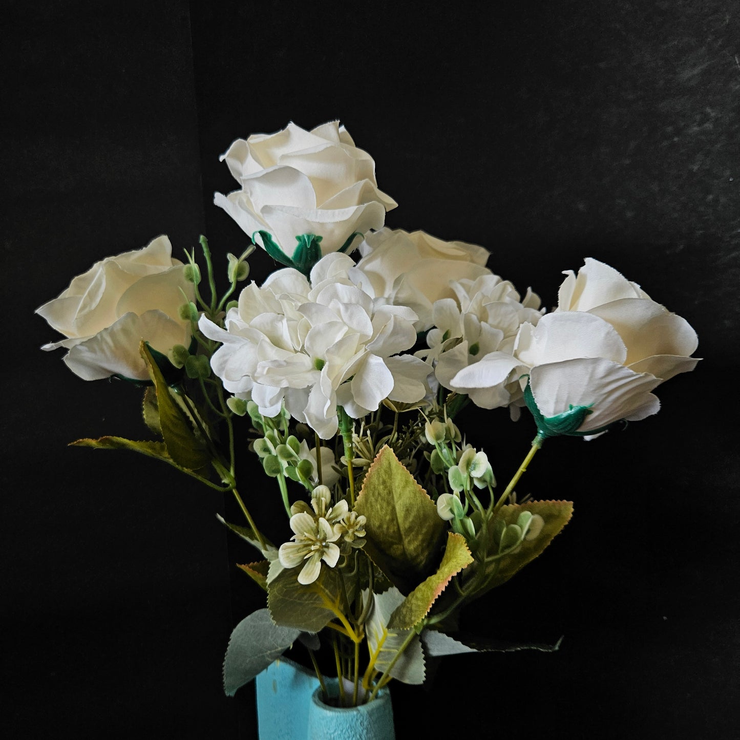 Artificial banquet rose Flower bunches to bring elegant look to your home,Garden & Office