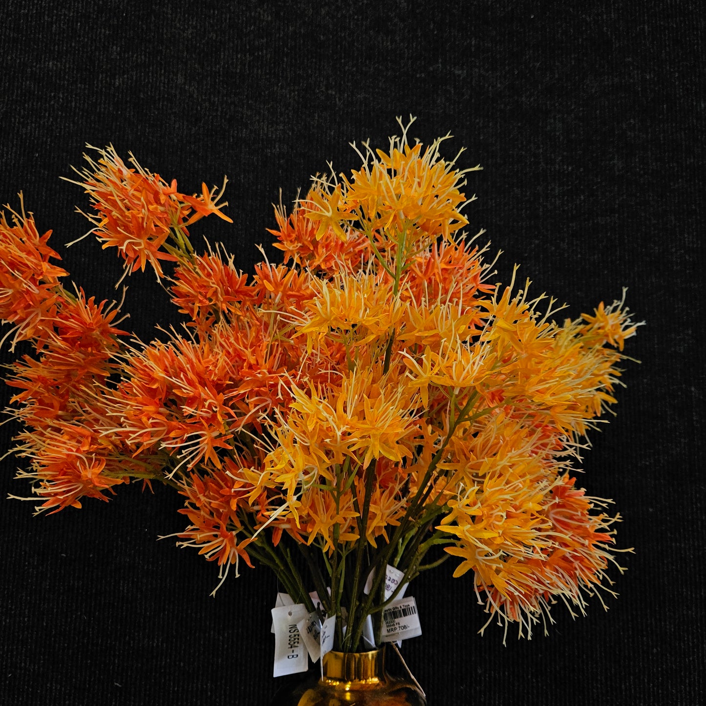 Artificial Lycoris Aurea floweral stick to bring attractive elegant look to your home & Garden