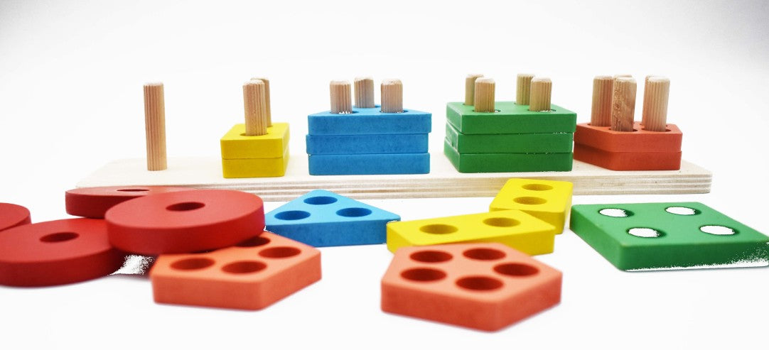 Wooden Geometric Sorting Board Kids Educational Toys For kids Learning And Brain Development