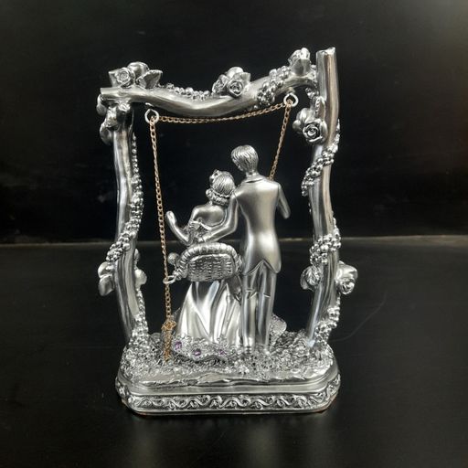 Swing Couple showpiece