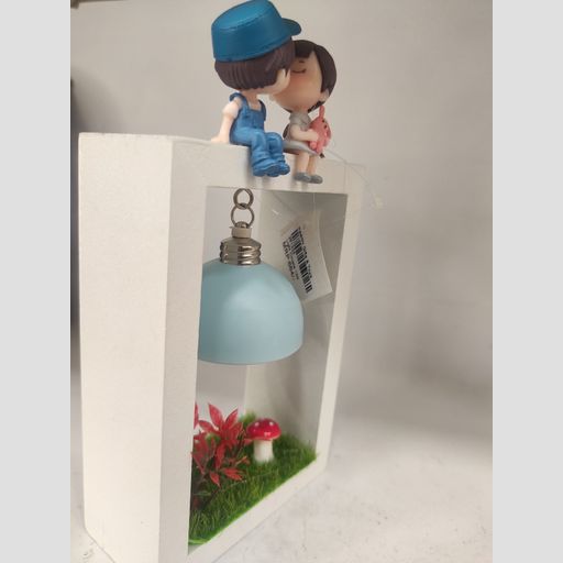 Light Couple