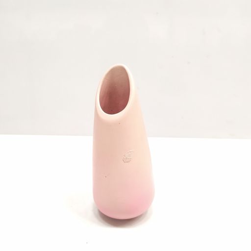 Ceramic stand