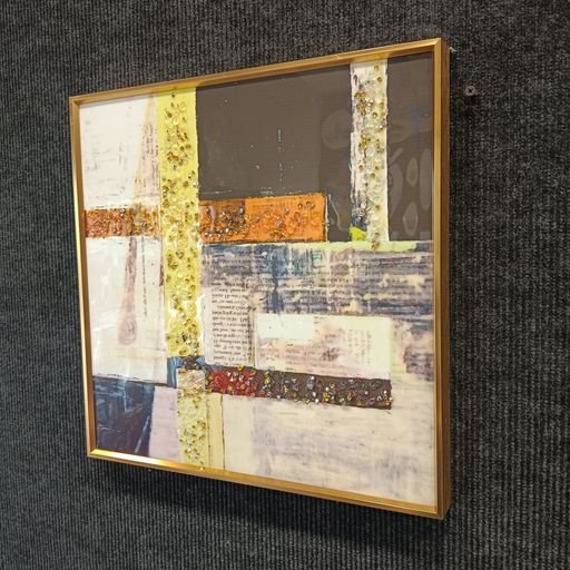 Crystal wall frames