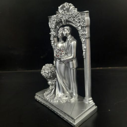 Couple showpiece