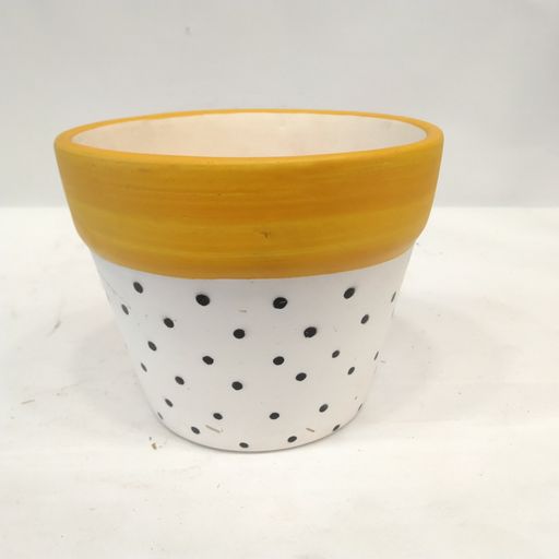 Ceramic pot