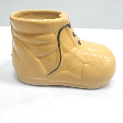 Ceramic Shoe Shaped Indoor Planter Smart Yellow Colored ceramic pot