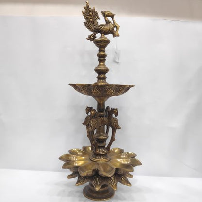 Brass deepak oil lamp