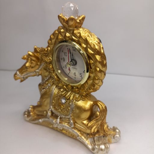 PR hrose clock