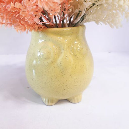 Ceramic pots
