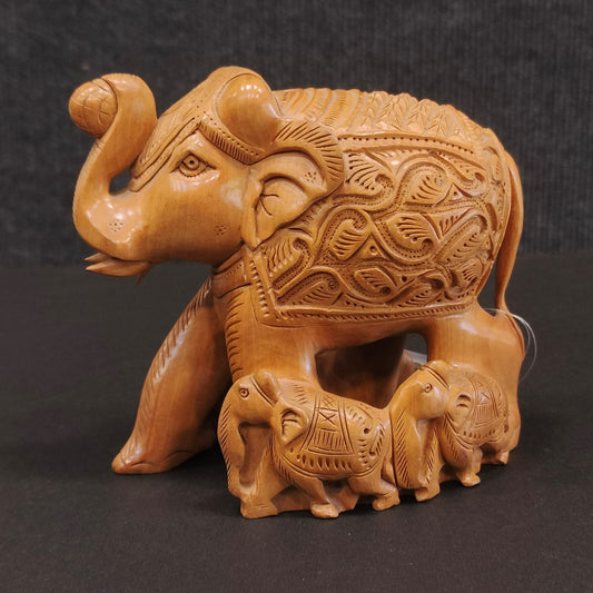 Wooden Elephant Family Crafted