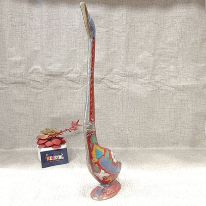 Brass swan showpiece