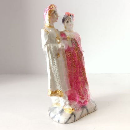 COUPLE show piece