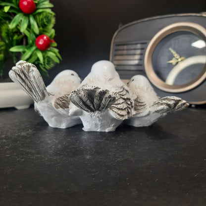 Three dove lovely showpiece