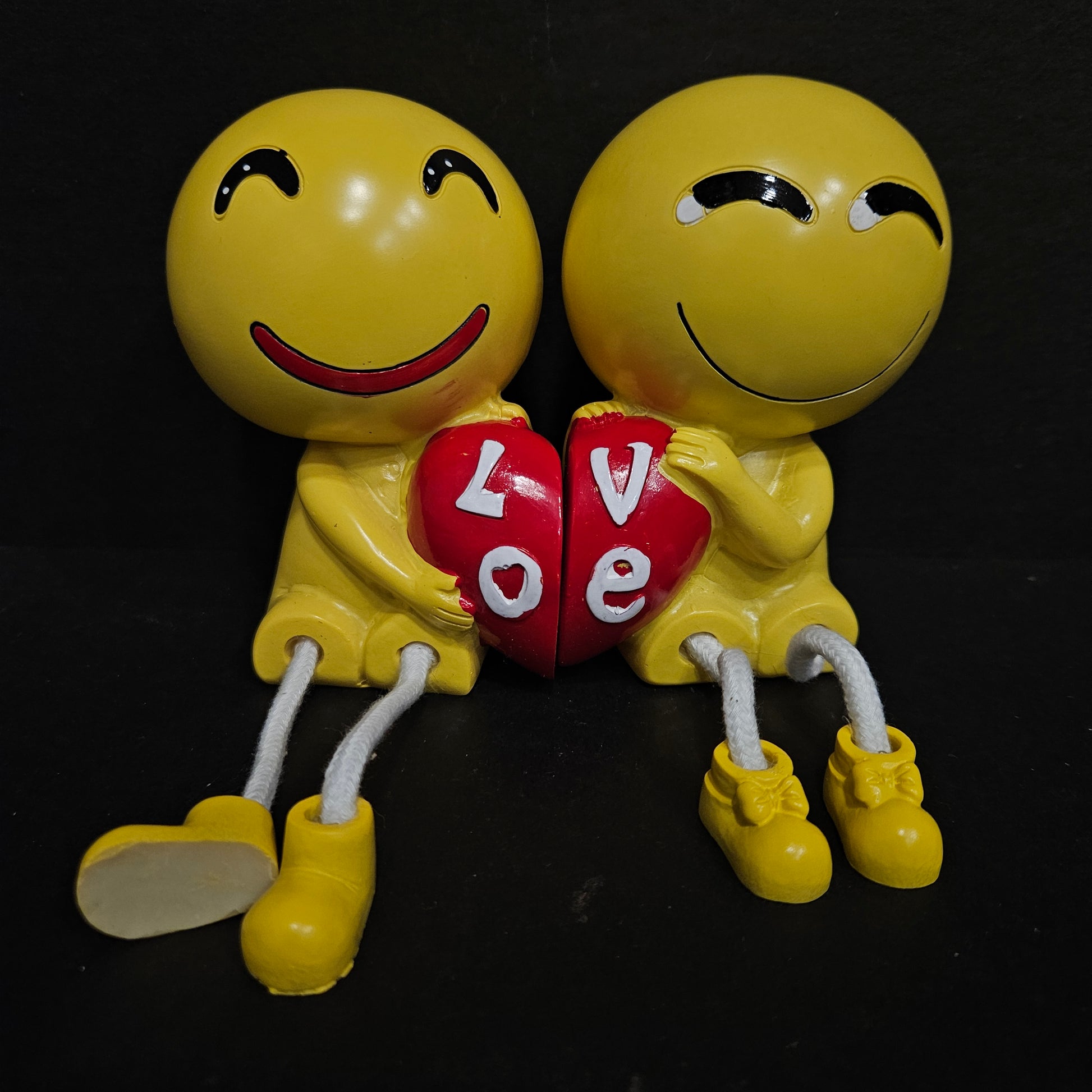 Sweet Smiley Couple Hanging Leg Combo Pack Couple for Home Decor Garden Decor and Gift Purpose