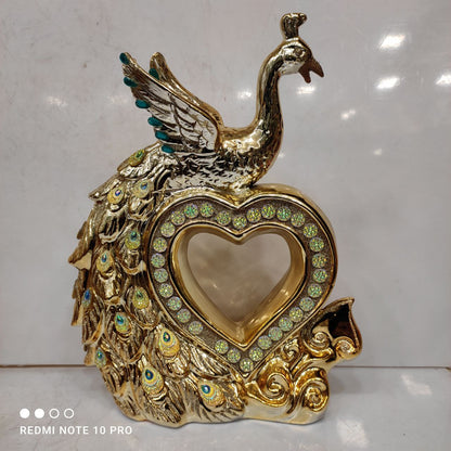 Golden pecock