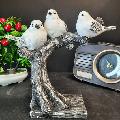 Dove family set showpiece