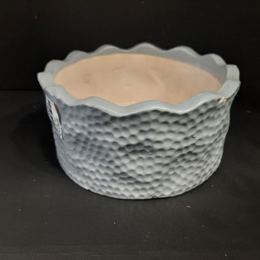 Ceramic pots
