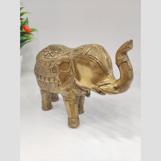 Brass elephat 5 inch