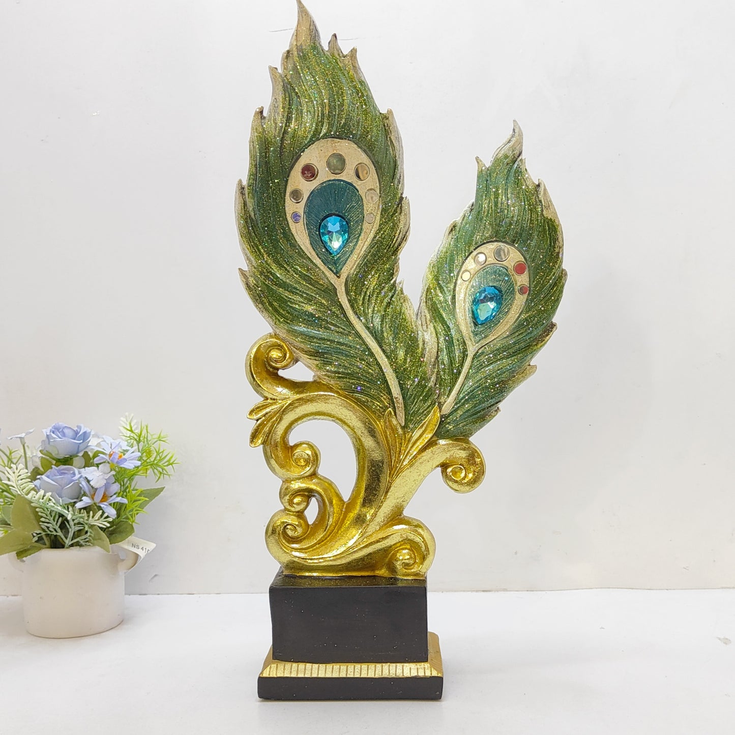 Peacock Feather Show Piece