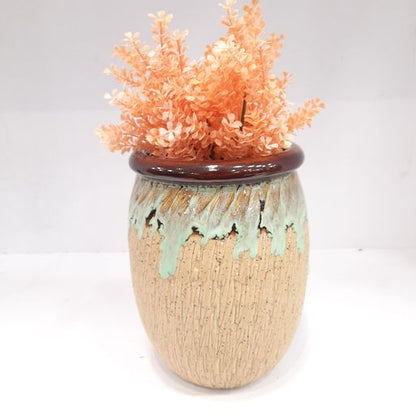 Ceramic pots