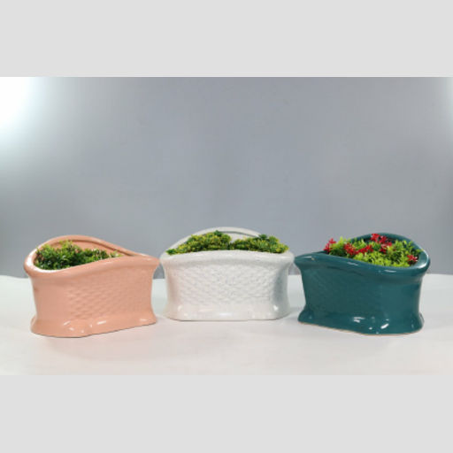 Ceramic pots