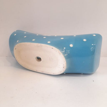 Ceramic pots