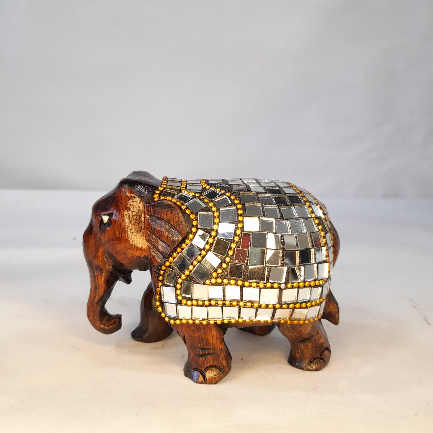 Wooden Paper Towel Holder With Elephant Glass Work