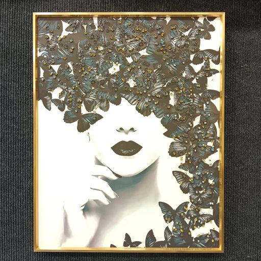 Crystal wall frames