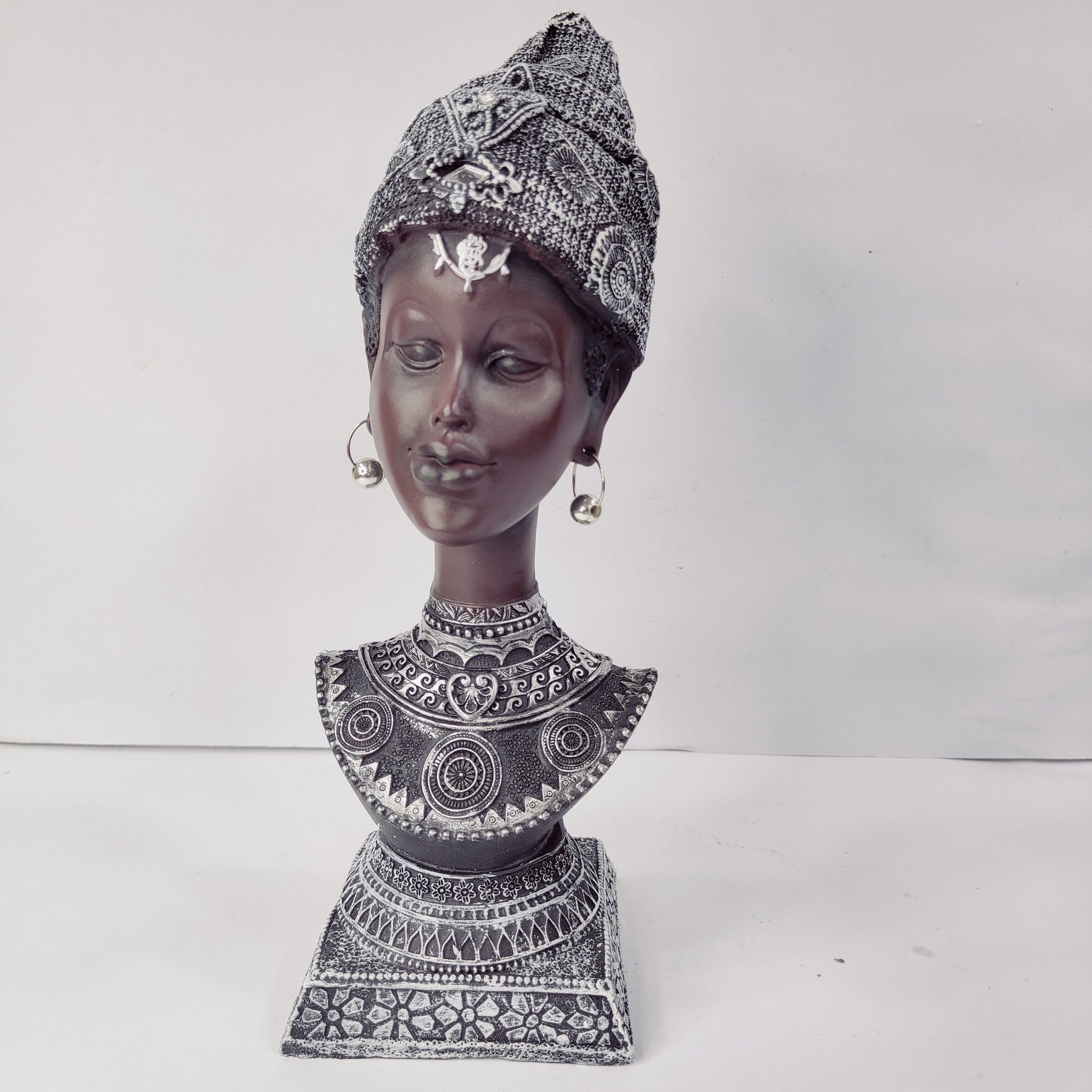 Unique Home Decor African Tribal Woman Figurine Art Piece Idol