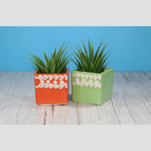 Ceramic pots