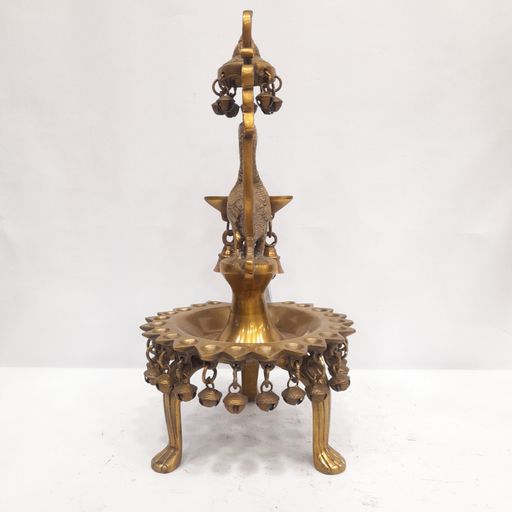 Brass deepak oil lamp