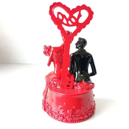 Couple show piece
