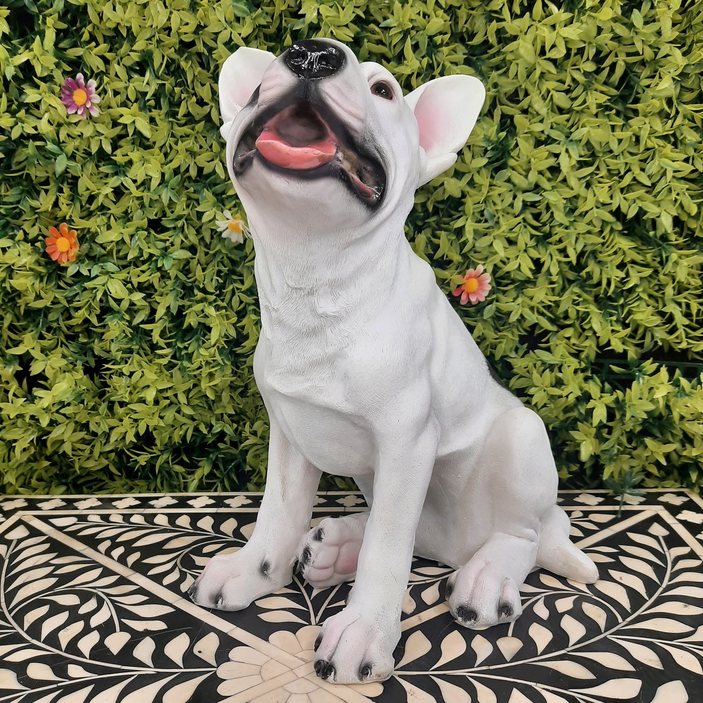 Dog showpiece