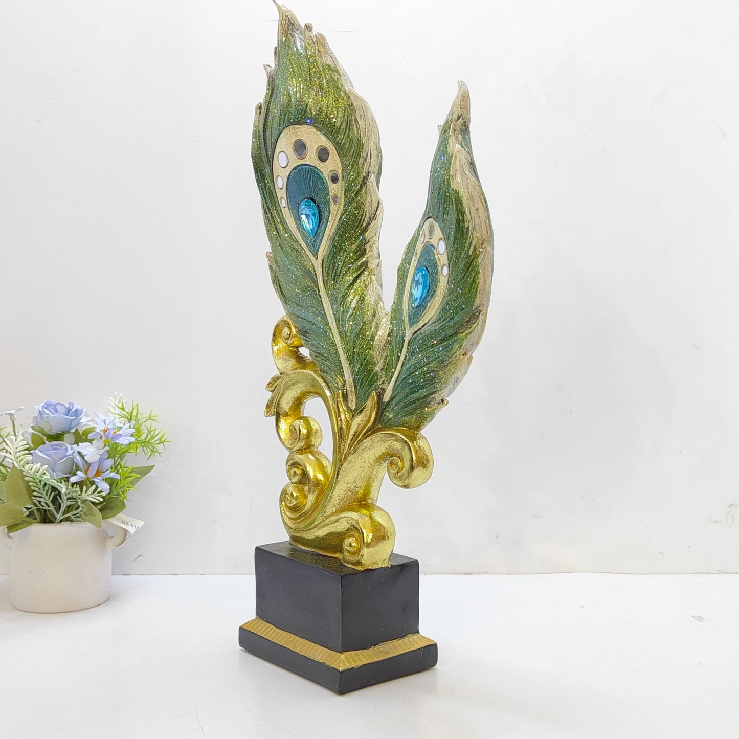 Peacock Feather Show Piece