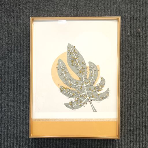 Crystal wall frames