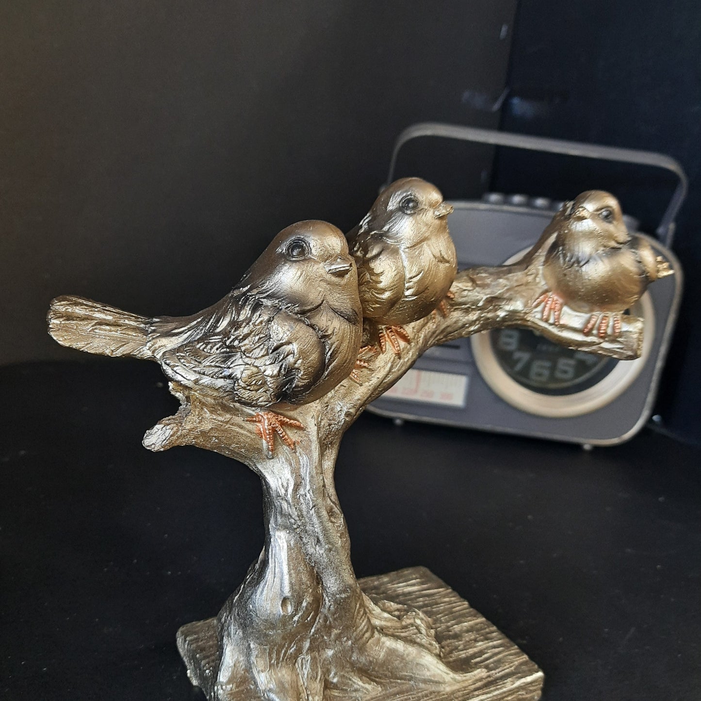 Three birds showpiece